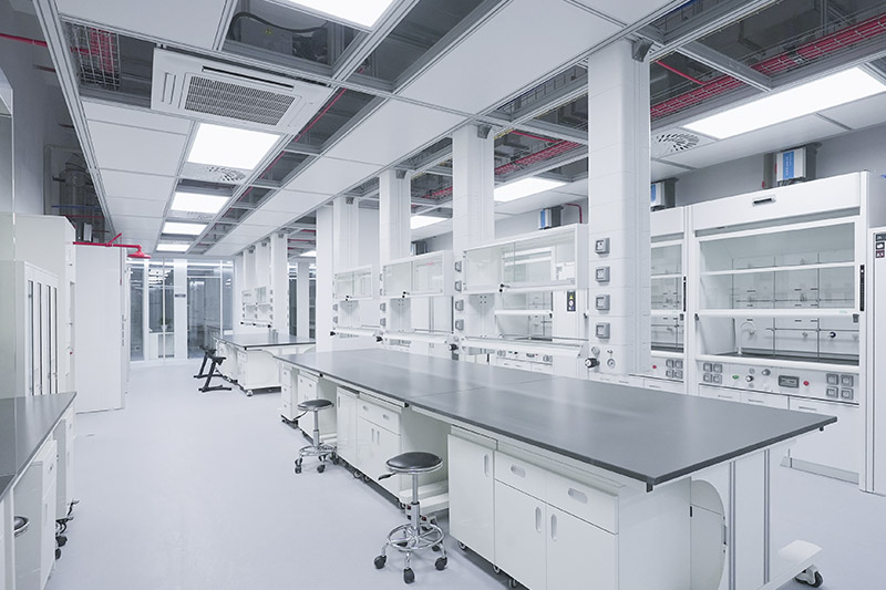 布尔津实验室革新：安全与科技的现代融合